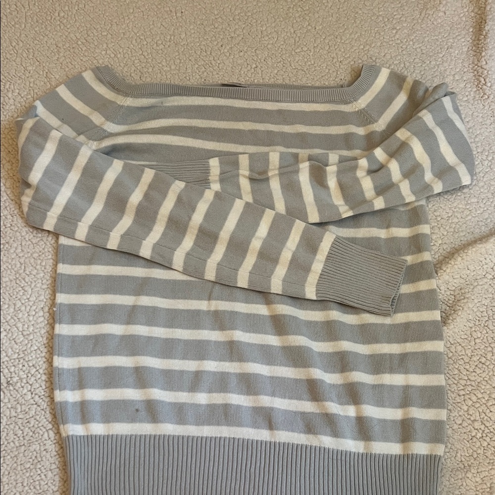 Brandy Melville Gray and White Striped Sweater